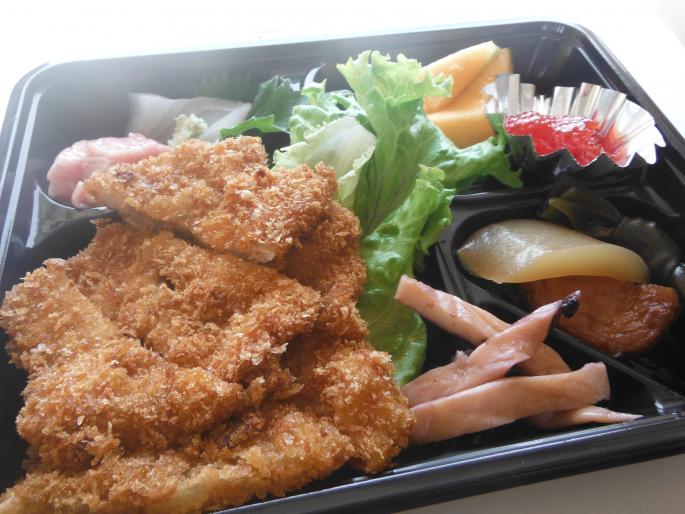 食事処むつごろう