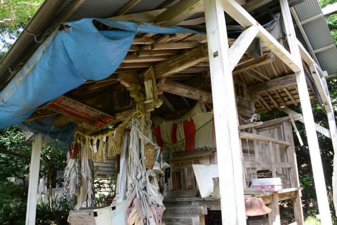 荒脛巾神社の写真