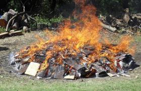 r7土器焼成全景