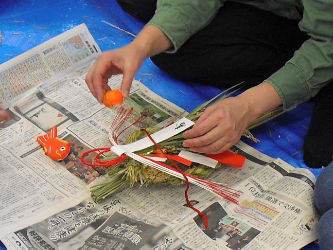 r7正月飾り家族でしめ飾り